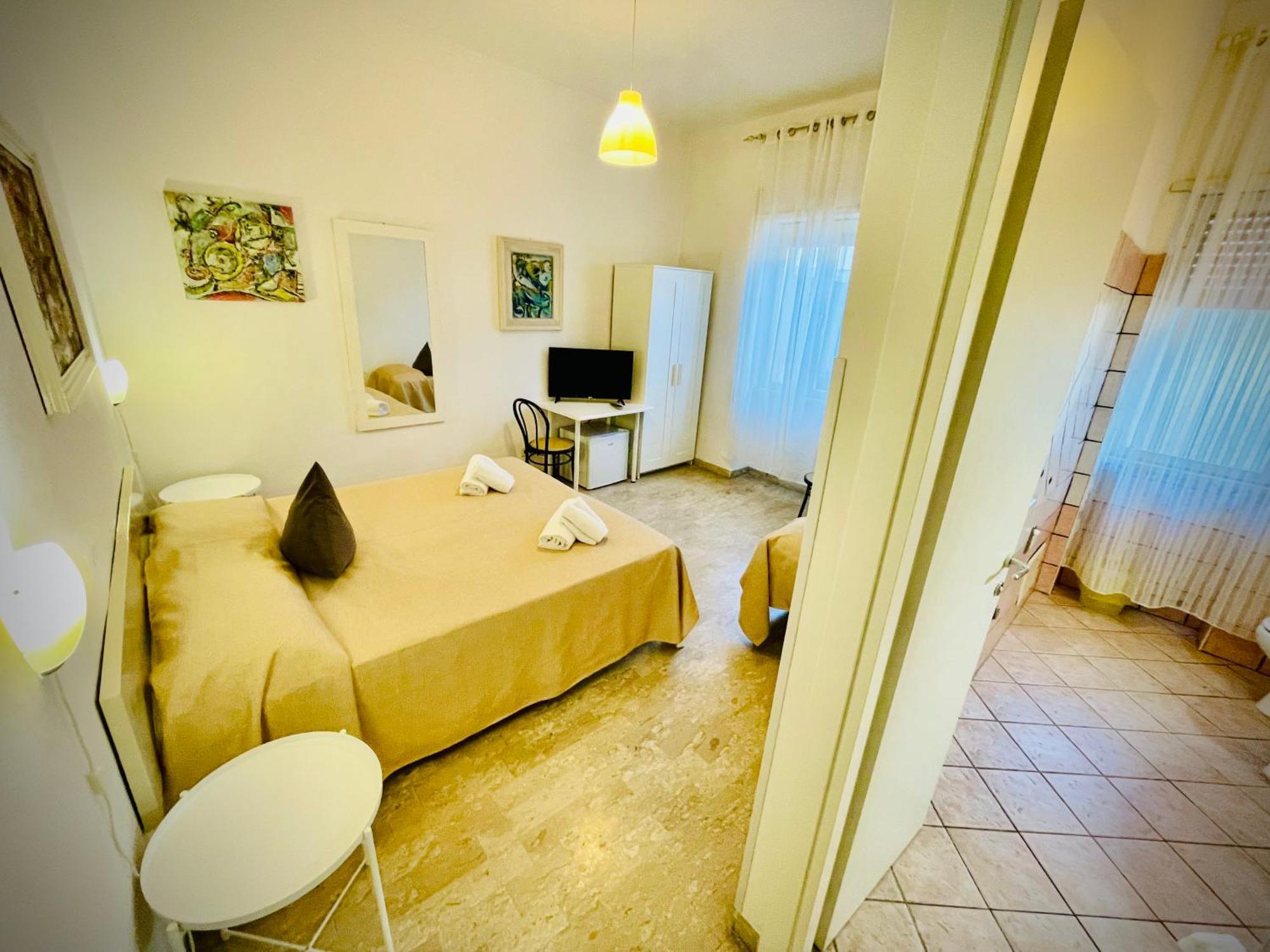 סקאורי Minturnae Hotel מראה חיצוני תמונה